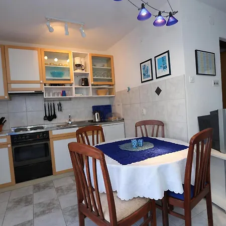 Mediteran, Kleine Mit Balkon